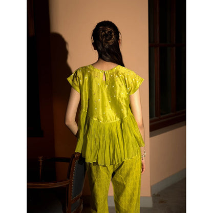 DEEPTHEE Neon Green Short Top & Pant Co-Ord (Set of 2)