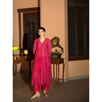 DEEPTHEE Pink Hand Embroidered Gather Kurta & Pant (Set of 2)