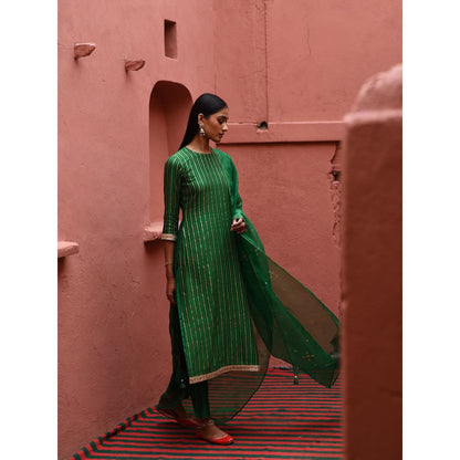 DEEPTHEE Green Striped Straight Kurta (Set of 3)