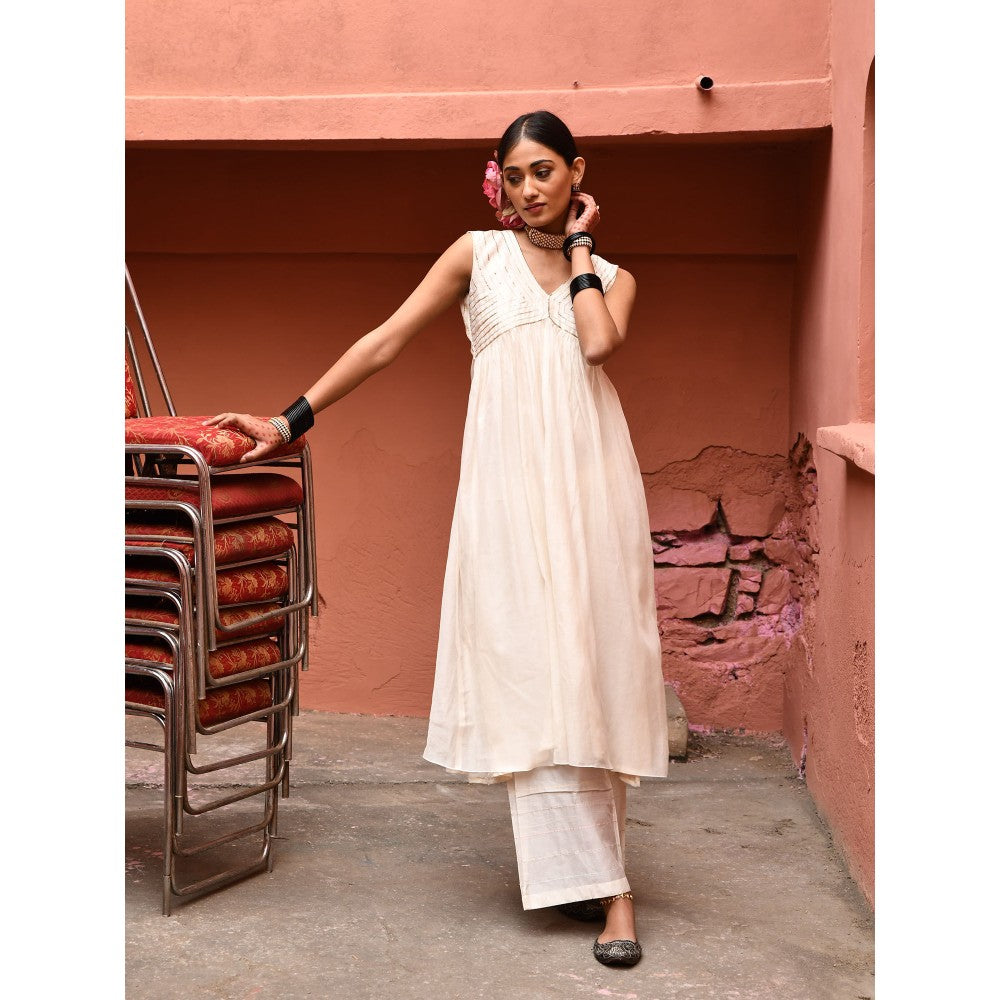 DEEPTHEE Ivory Gather Kurta (Set of 2)