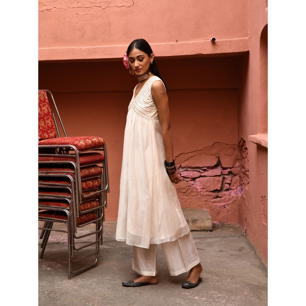 DEEPTHEE Ivory Gather Kurta (Set of 2)