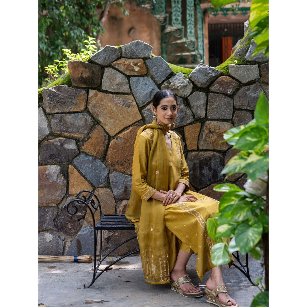DEEPTHEE Molten Gold Yellow Hand Embroidered Kurta with Pant and Dupatta (Set of 3)