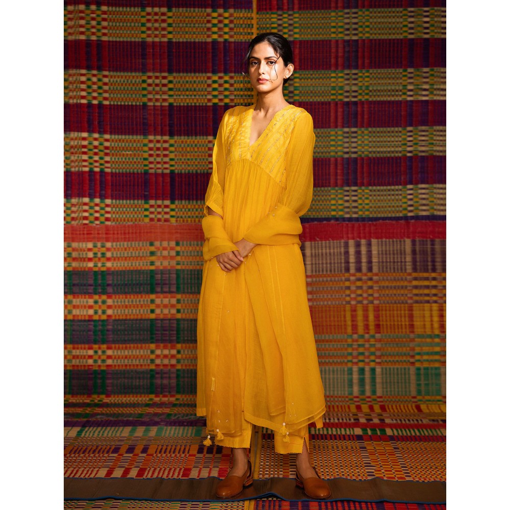 DEEPTHEE Haldi Hand Embroidered Gathered Kurta Pant & Dupatta with Slip (Set of 4)