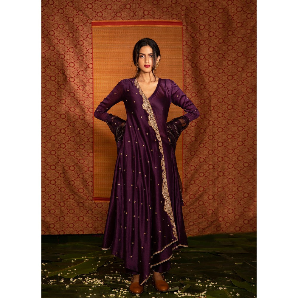 DEEPTHEE Varna Hand Embroidered Crossover Kurta with Pant & Dupatta (Set of 3)