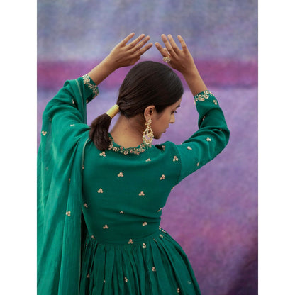 DEEPTHEE Green Jaal & Phool Hand Short Angarkha Kurti & Sharara with Dupatta (Set of 3)