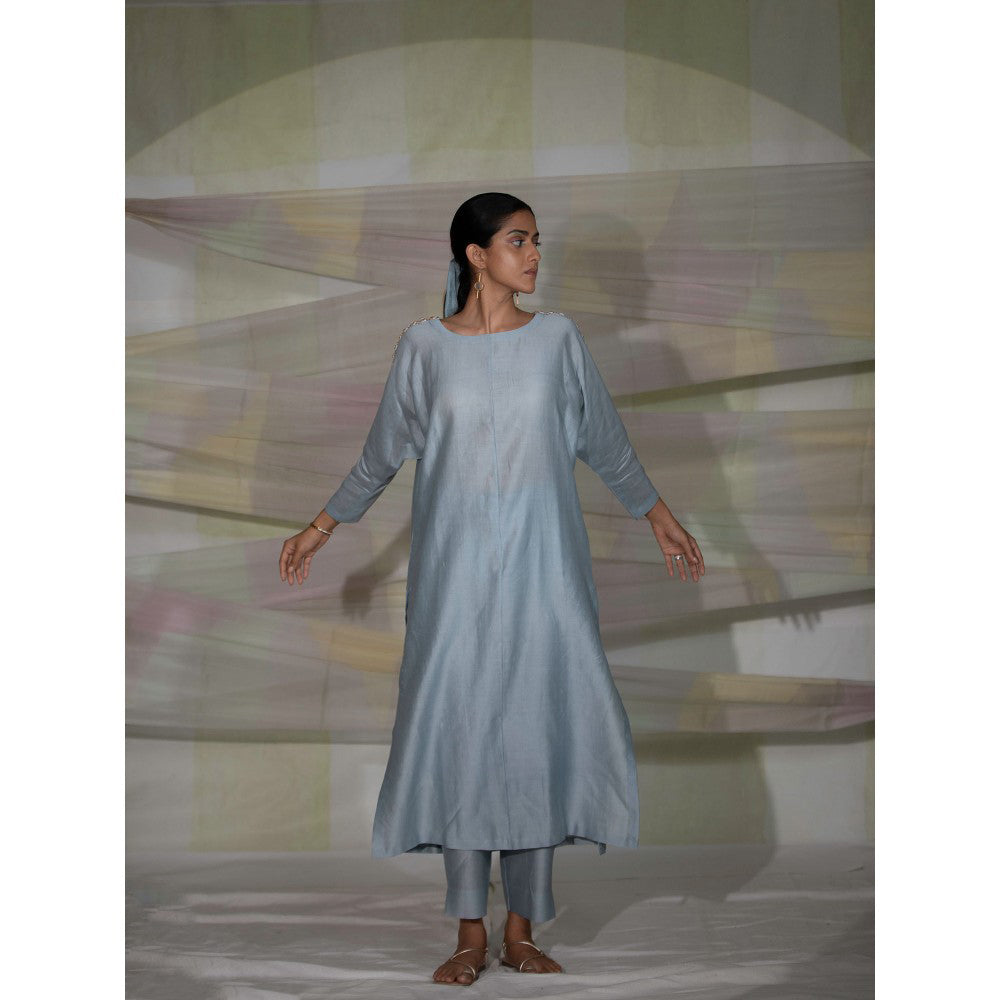 DEEPTHEE Icy Blue Raglan Sleeve Kurta with Pant (Set of 2)