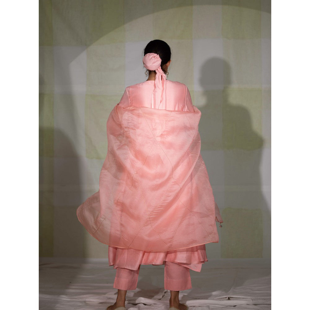 DEEPTHEE Chalk Pink Hand Embroidered Side Panel Anarkali Kurta