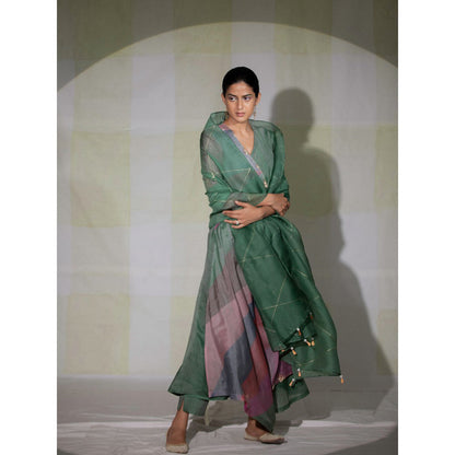 DEEPTHEE Green Hand Embroidered Phool Guchha Crossover Kurta with Pant & Dupatta (Set of 3)