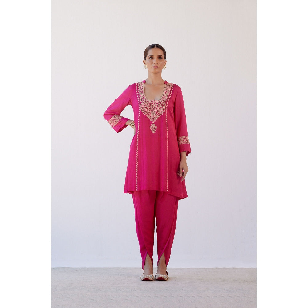 Devnaagri Fuchsia Dori Embroidered Kurta and Dhoti with Dupatta (Set of 3)