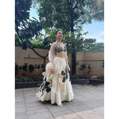 Devnaagri Ivory Handpaint Lehenga and Blouse with Dupatta (Set of 3)