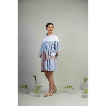 Doodlage Multicolor Panelled Gathered Dress