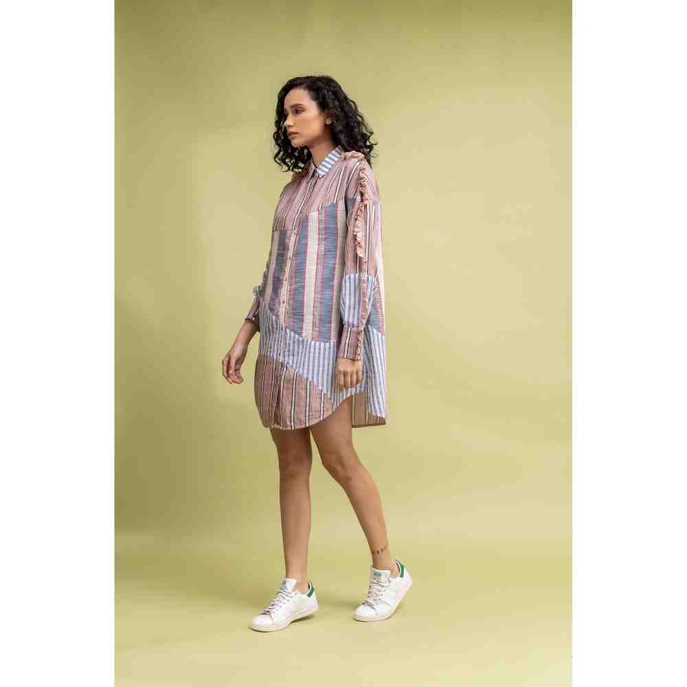 Doodlage Multicolor Panelled Front Open Dress