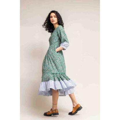 Doodlage Green Floral Printed Gathered Dress