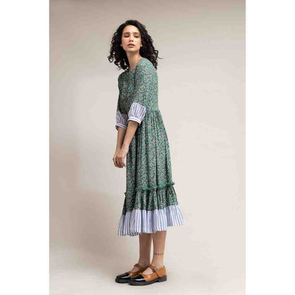 Doodlage Green Floral Printed Gathered Dress