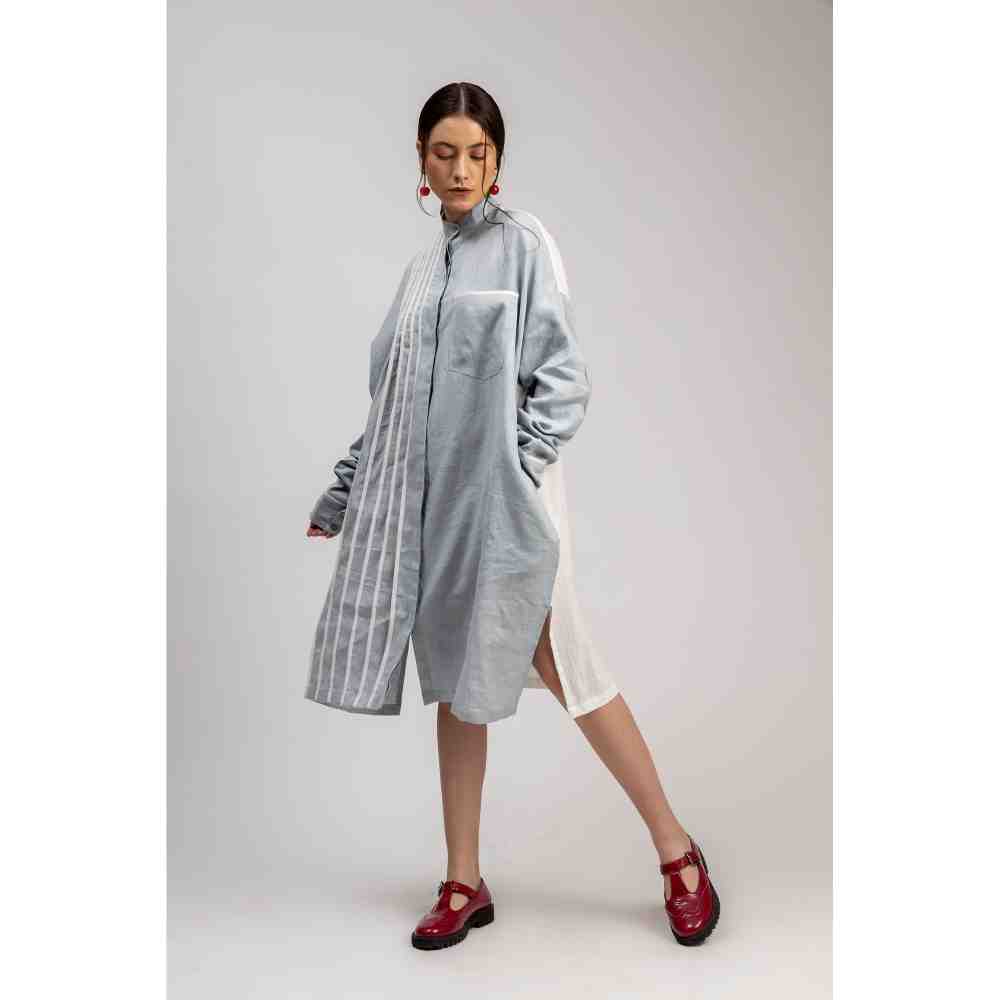 Doodlage Ice Blue Oversized Pleated Fiona Dress
