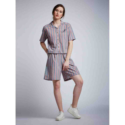 Doodlage Pleated Shorts With Patchwork
