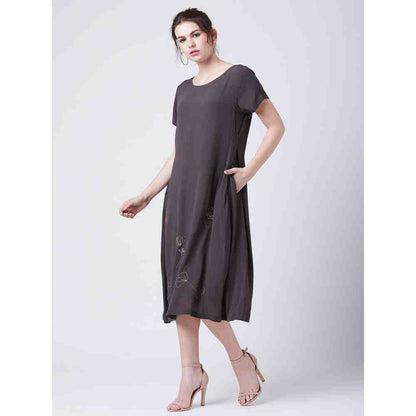 Doodlage Alaa Grey Midi Dress