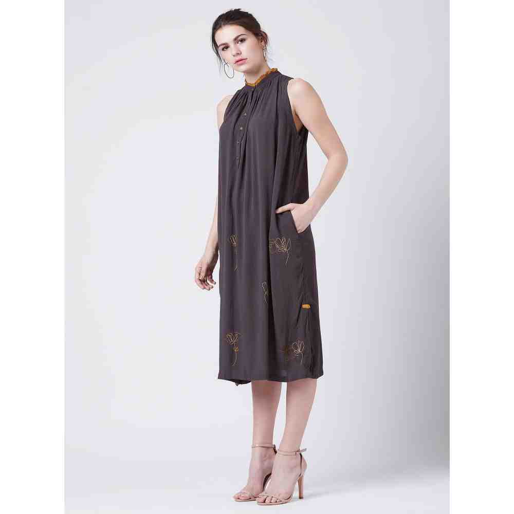 Doodlage Grace Emb Grey Midi Dress