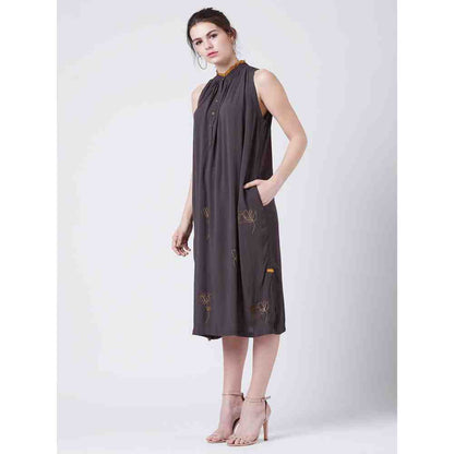 Doodlage Grace Emb Grey Midi Dress