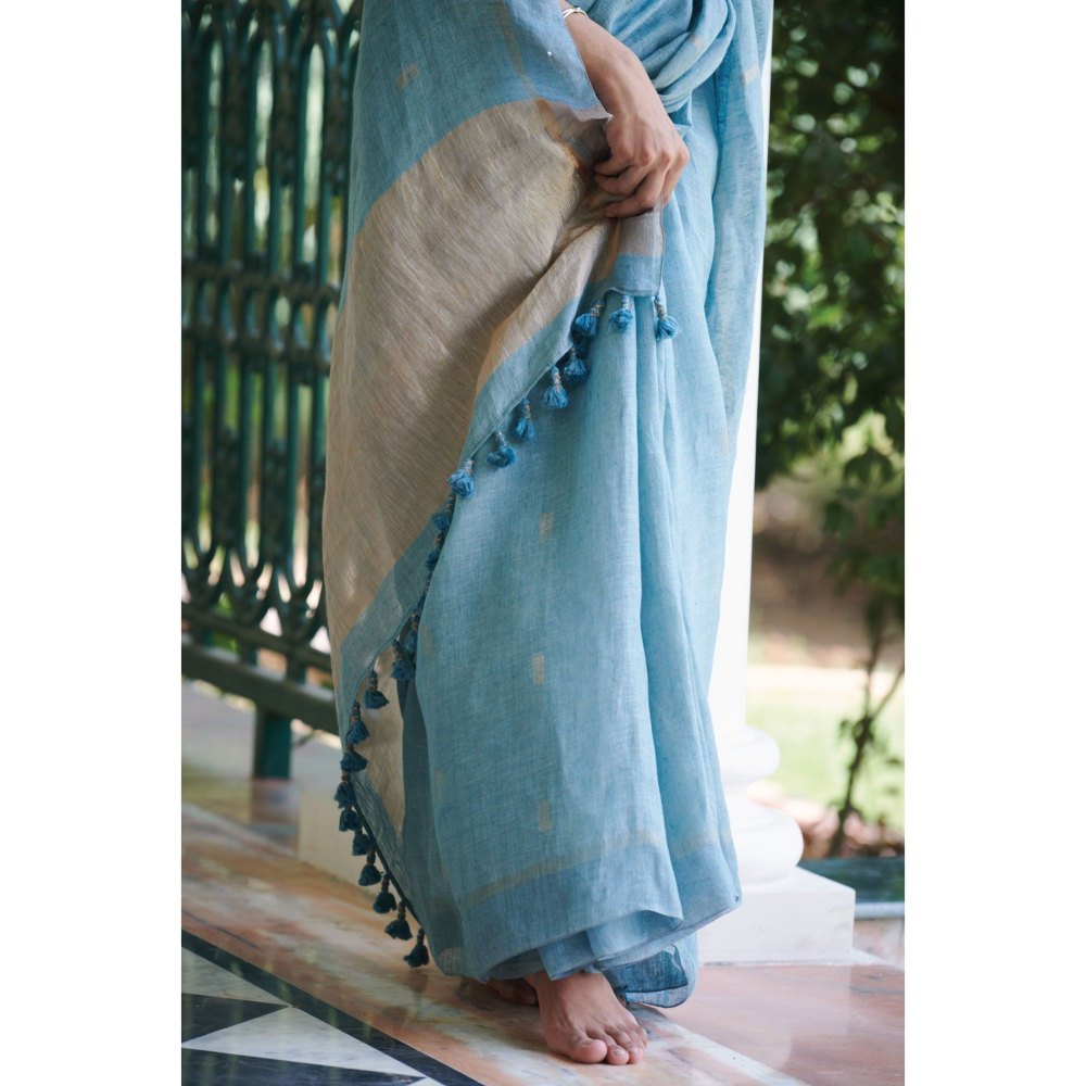 Dressfolk Parul Saree with Unstitched Blouse