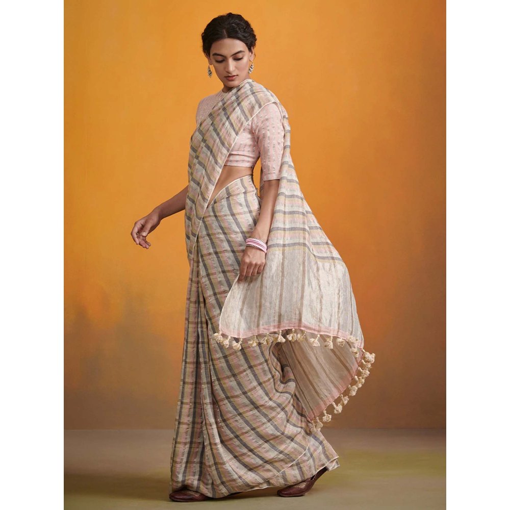Dressfolk classic checks handwoven line saree