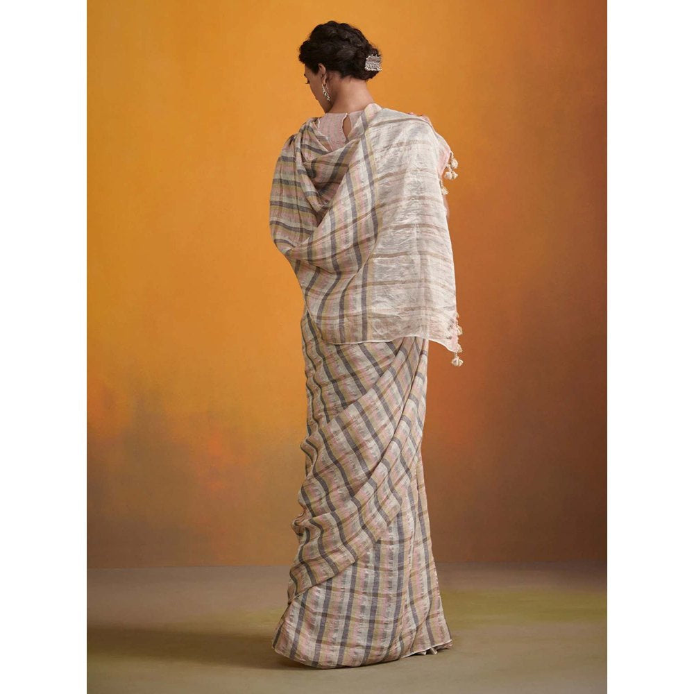 Dressfolk classic checks handwoven line saree