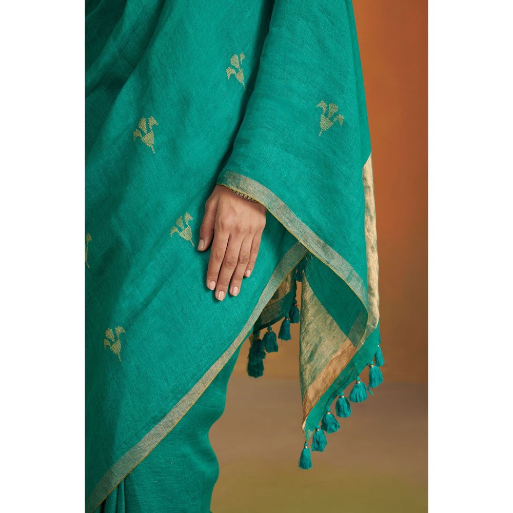 Dressfolk Nissah Linen Saree without Blouse