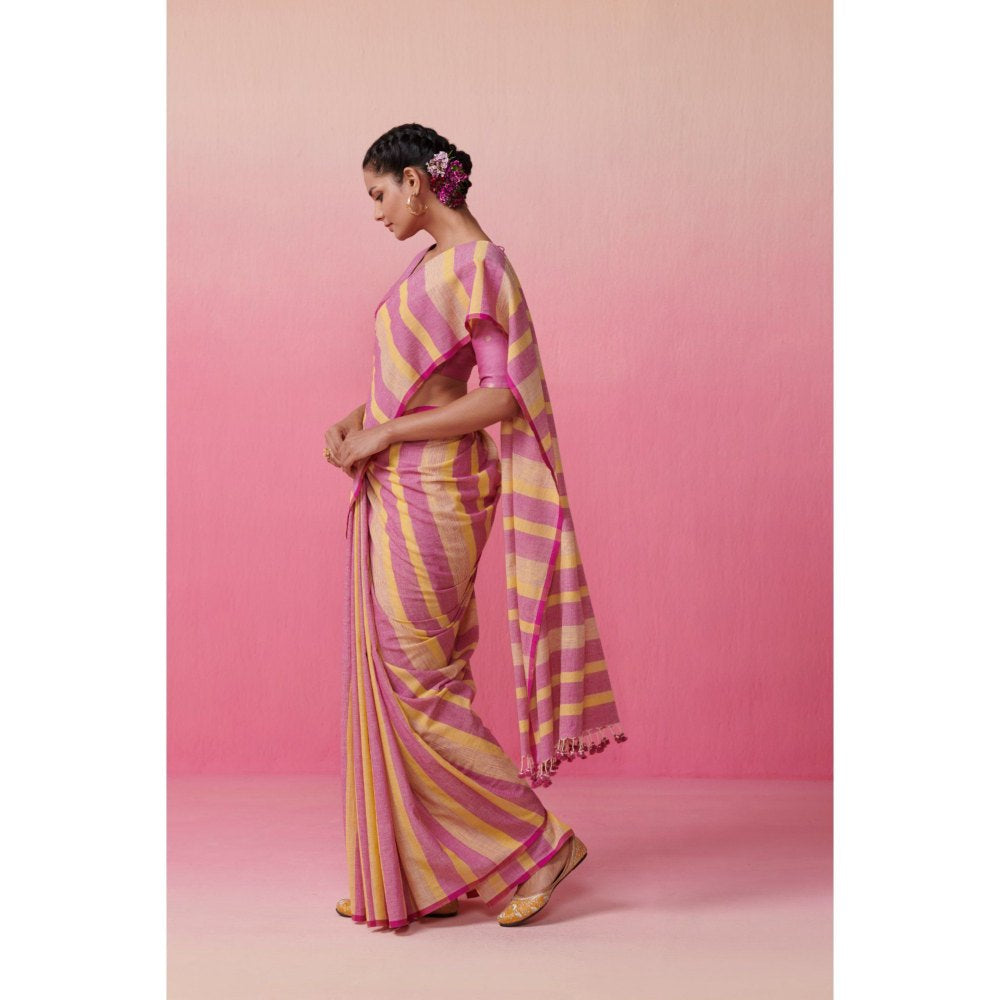 Dressfolk Women Strawberry Summer Saree