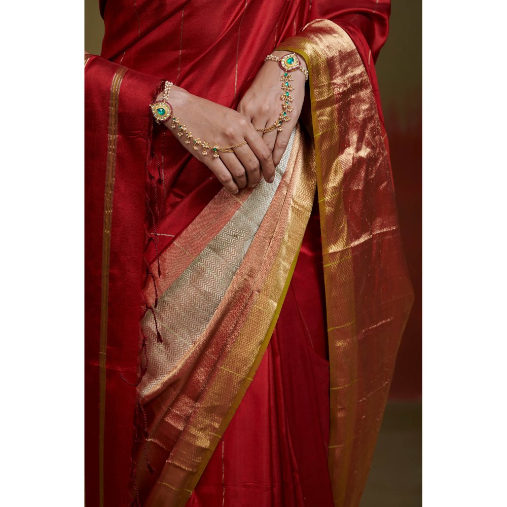 Dressfolk Heavy Weight Red Handloom Silk Saree without Blouse
