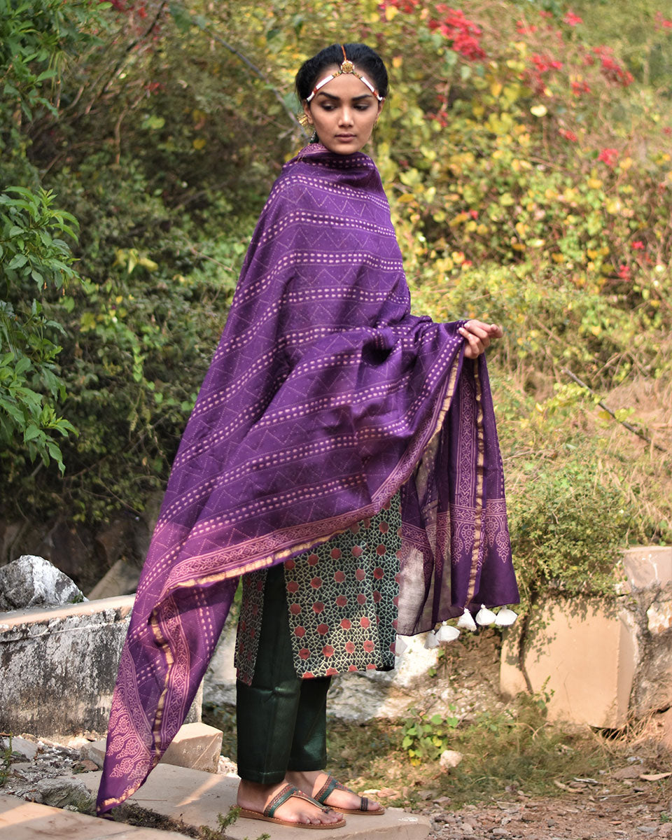 Chidiyaa Aubergine Blockprinted Mashru Silk Dupatta