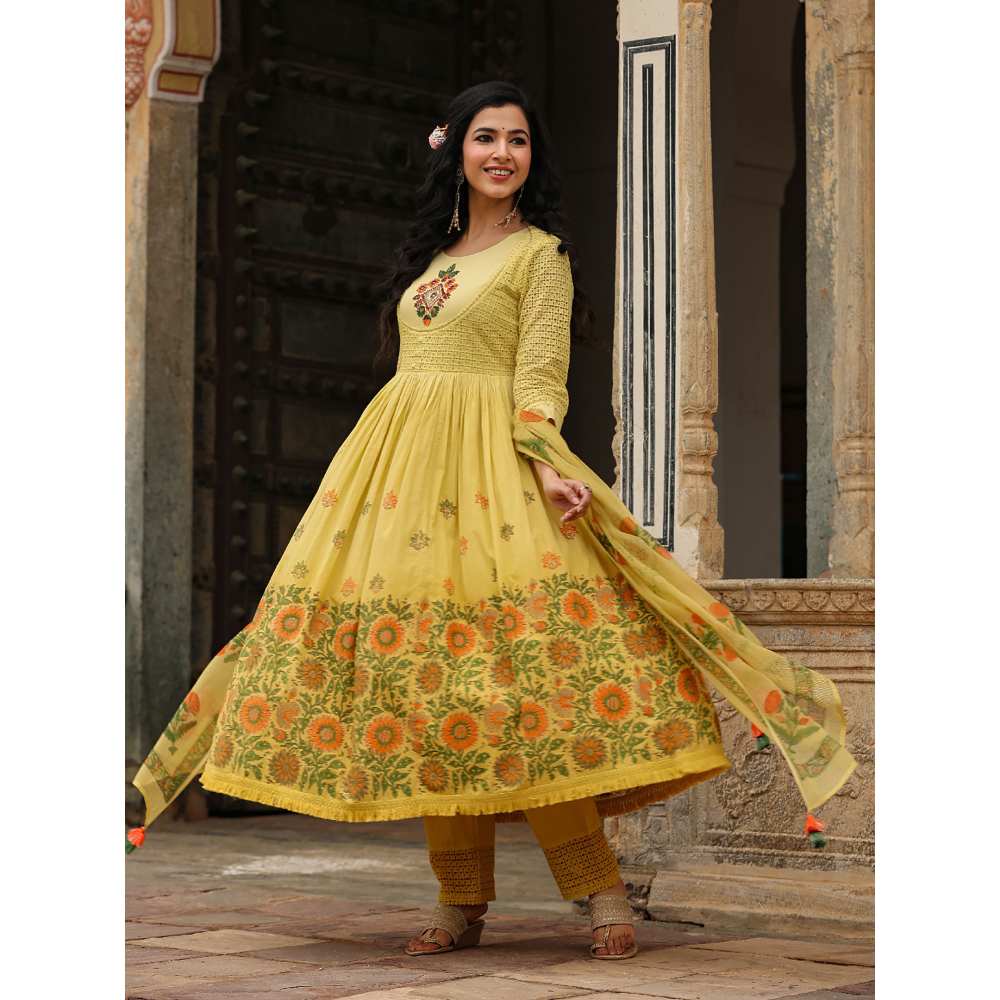 EverBloom Agni Yellow Ombre Block Printed Flared Long Kurta With Pant And Dupatta (Set of 3)