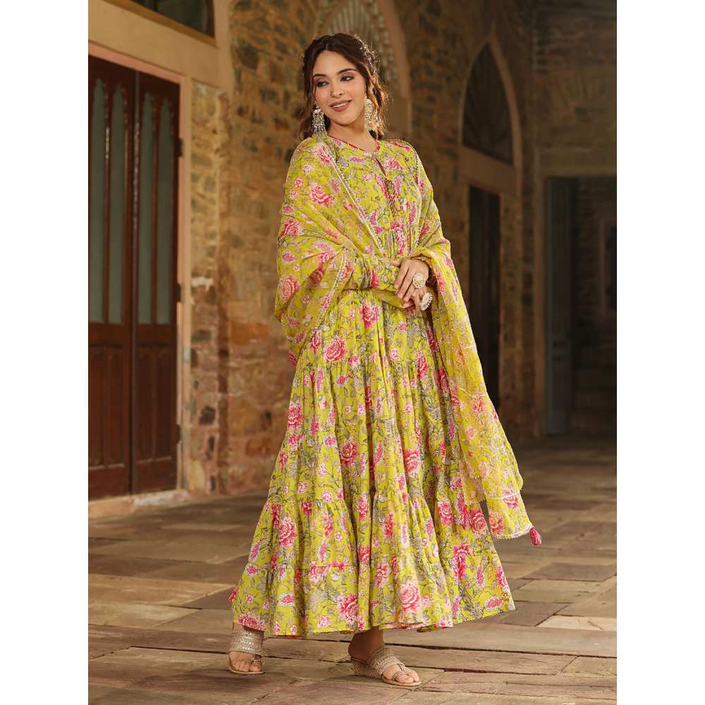 EverBloom Rida Tiered Green Long Floral Printed Suit Set With Pant And Dupatta (Set of 3)