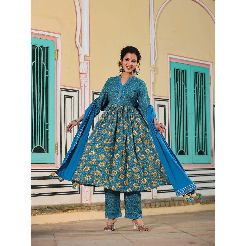 EverBloom Waani Blue Gathered Suit With Pant And Dupatta (Set of 3)