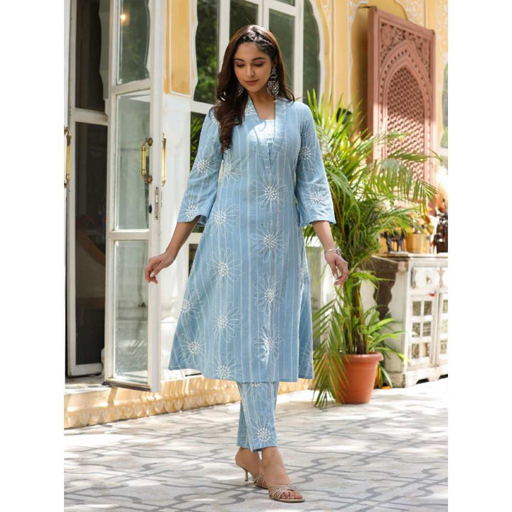 EverBloom Eesha Powder Blue Yarn Dyed Embroidered Co-ord (Set of 2)