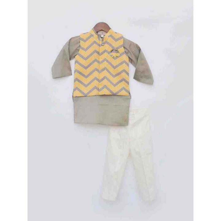 Fayon Kids Grey Kurta and Chevron Print Jacket with Pant (0-6 Months)