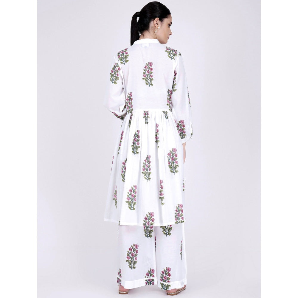 First Resort by Ramola Bachchan White Floral Coordinate (Set of 2)