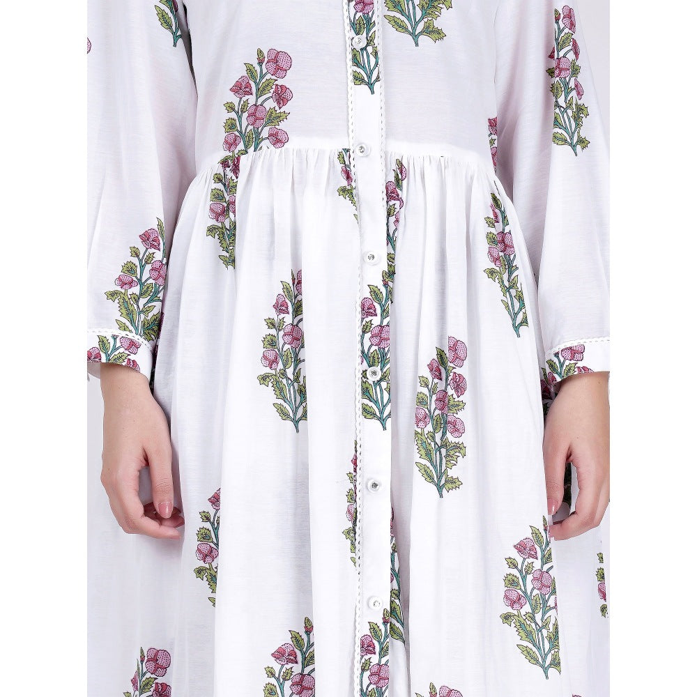 First Resort by Ramola Bachchan White Floral Coordinate (Set of 2)