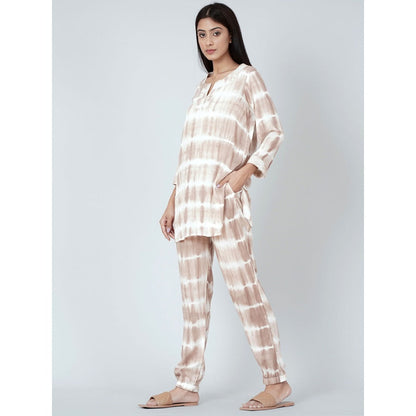 First Resort by Ramola Bachchan Beige And White Tie-Dye Lounge (Set of 2)