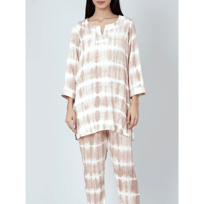 First Resort by Ramola Bachchan Beige And White Tie-Dye Lounge (Set of 2)