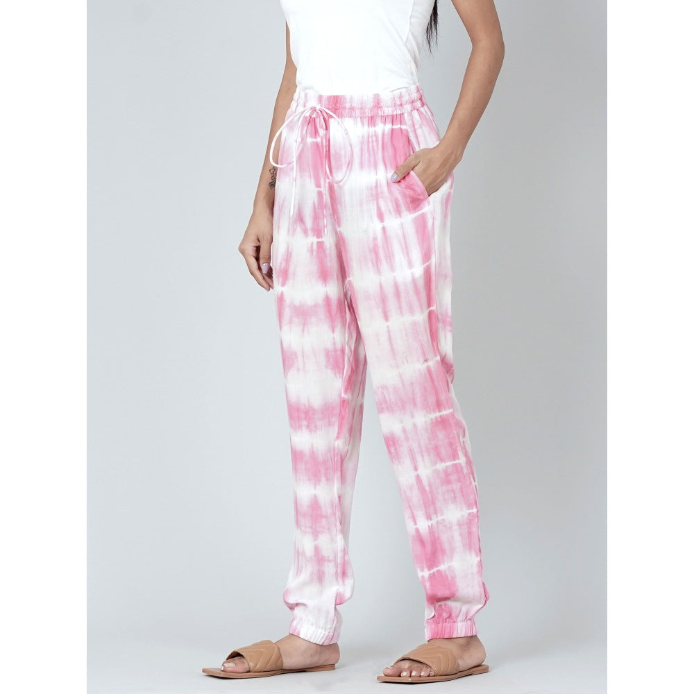 First Resort by Ramola Bachchan Pink And White Tie-Dye Lounge (Set of 2)