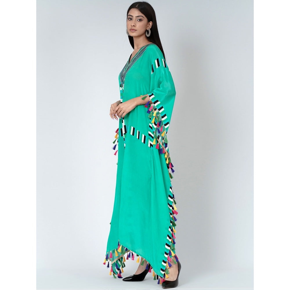 First Resort by Ramola Bachchan Green Geometric Mid Length Kaftan With Lace