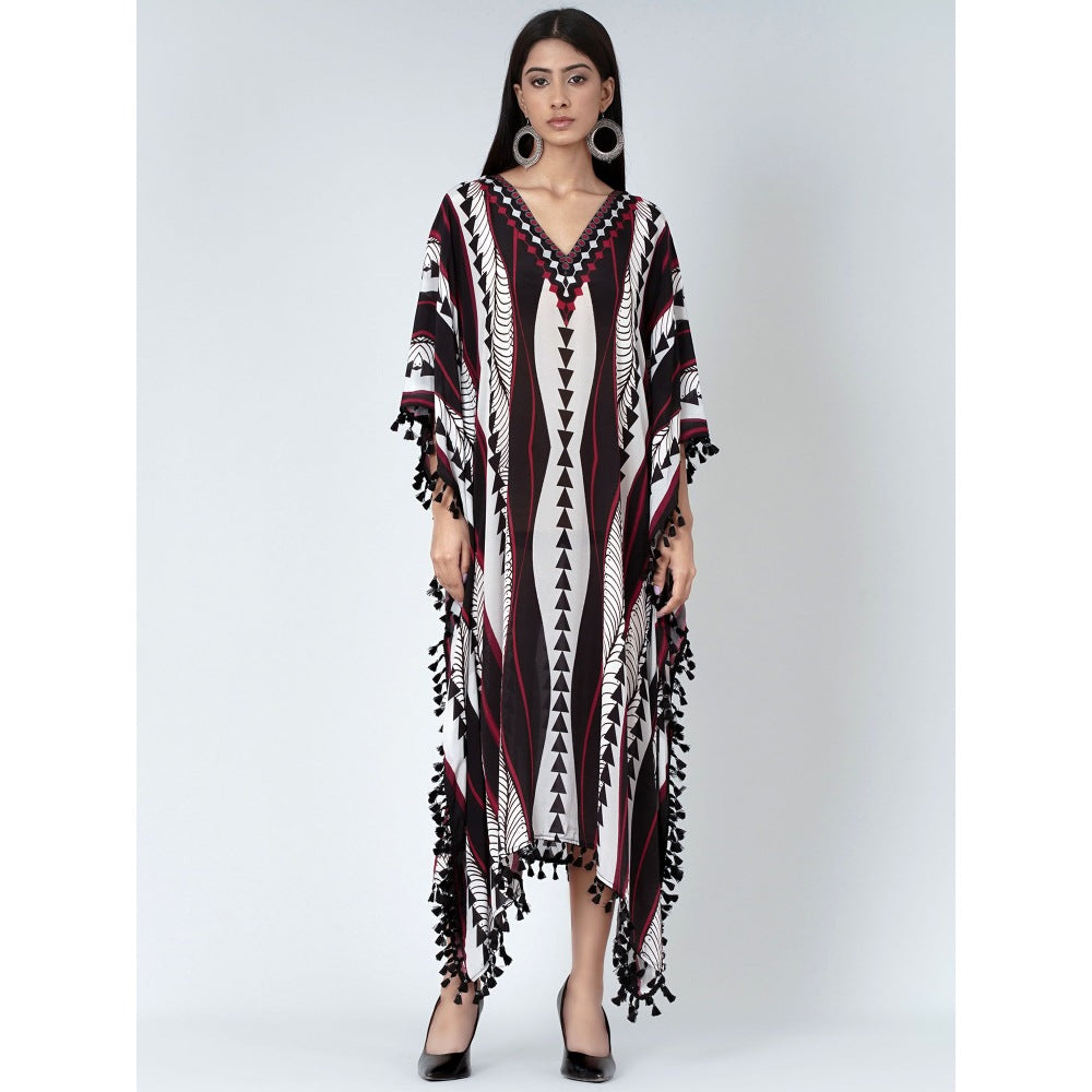 First Resort by Ramola Bachchan Black And Maroon Geometric Swirl Mid Length Kaftan