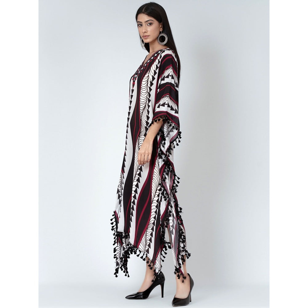 First Resort by Ramola Bachchan Black And Maroon Geometric Swirl Mid Length Kaftan