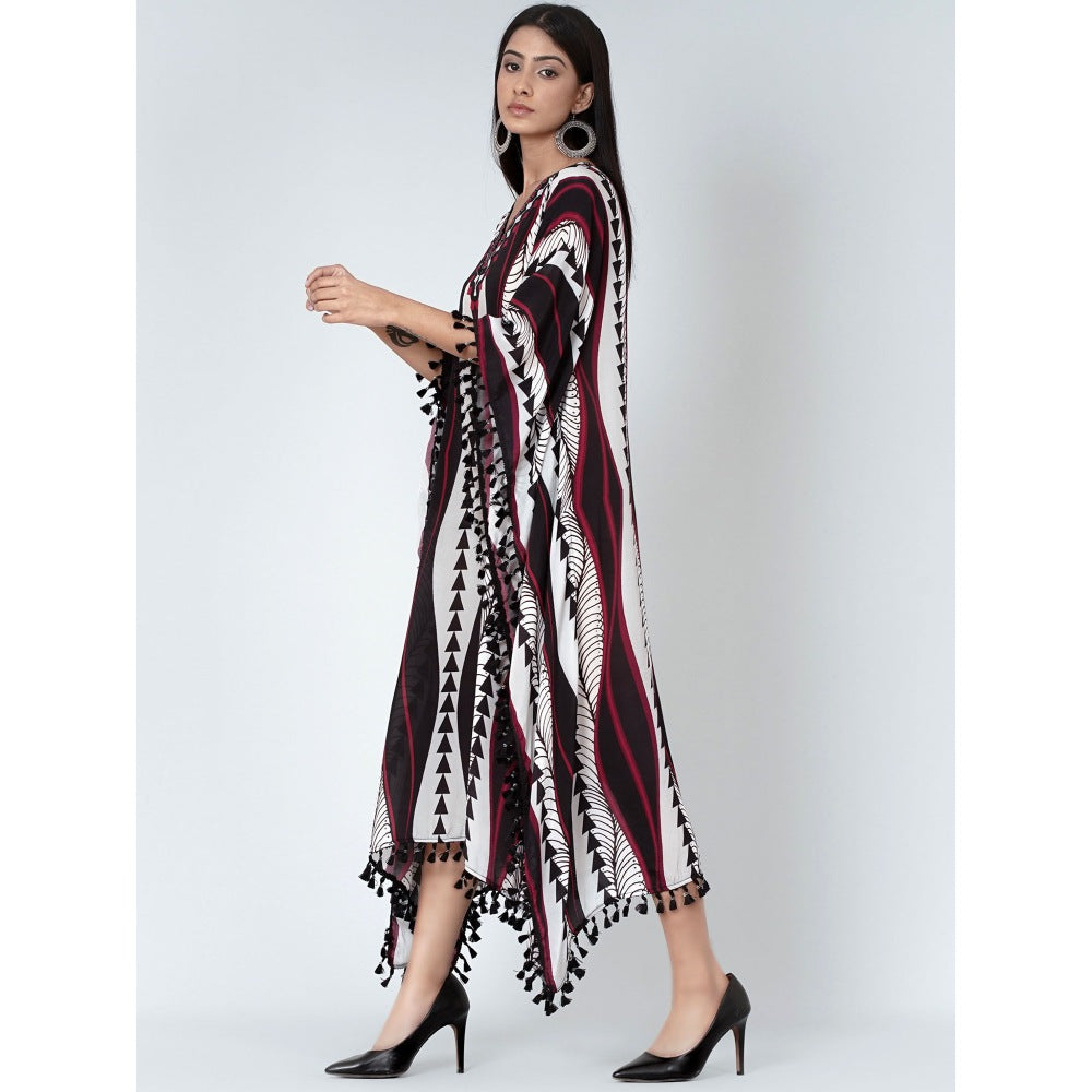 First Resort by Ramola Bachchan Black And Maroon Geometric Swirl Mid Length Kaftan