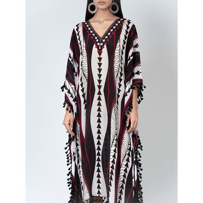 First Resort by Ramola Bachchan Black And Maroon Geometric Swirl Mid Length Kaftan