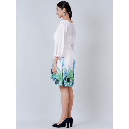 First Resort by Ramola Bachchan White Floral Dress (Set of 2)