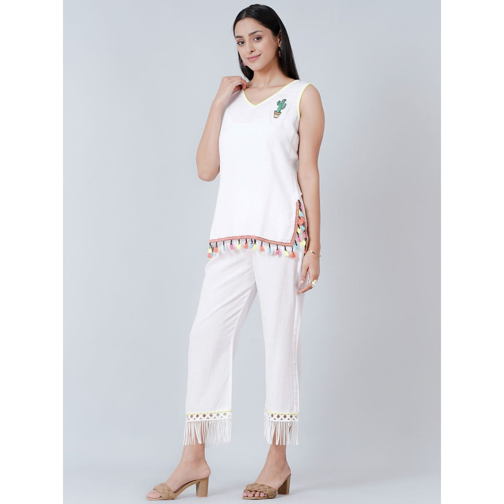 First Resort by Ramola Bachchan White Summer Top with Pants (Set of 2)