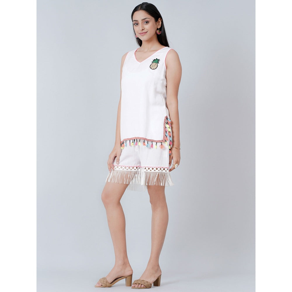 First Resort by Ramola Bachchan White Summer Top with Shorts (Set of 2)
