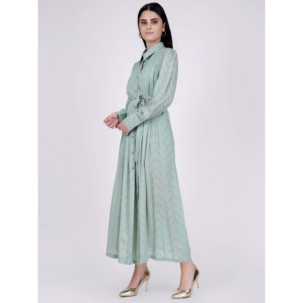 First Resort by Ramola Bachchan Green And White Chevron Maxi Dress (Set of 2)