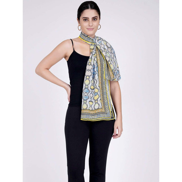 First Resort by Ramola Bachchan Yellow Geometric Pleated Palazzo And Stole Set (Set of 2)